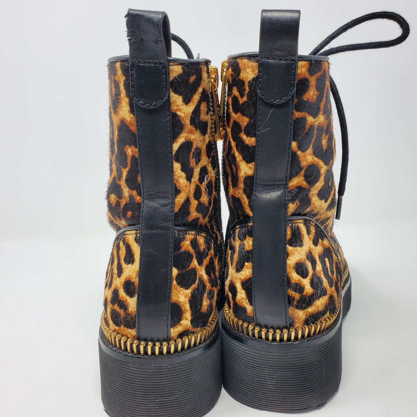 Michael Kors Faux fur leopard print boots women's Size 7.5