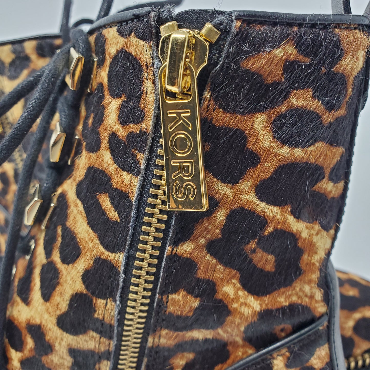 Michael Kors Faux fur leopard print boots women's Size 7.5