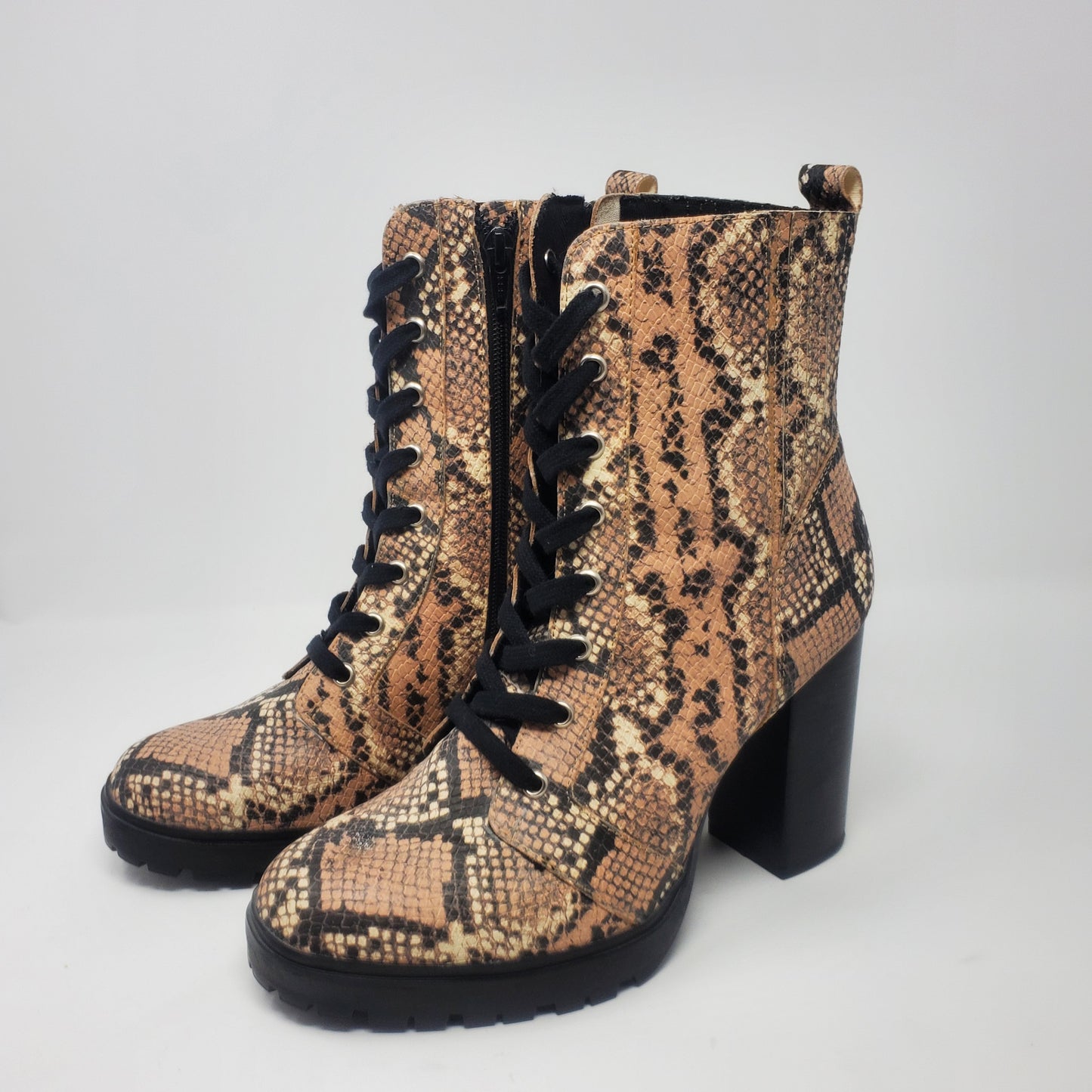 Steve Madden Womens Snake Print Block High heel Lace up Combat boots Size 10M