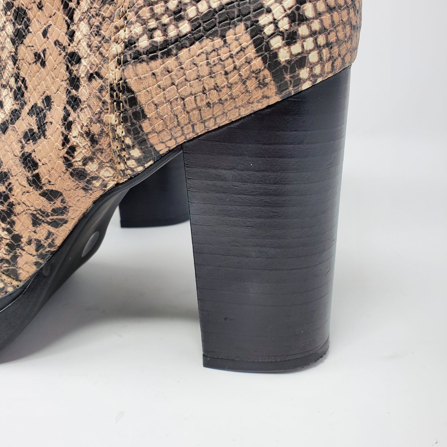 Steve Madden Womens Snake Print Block High heel Lace up Combat boots Size 10M