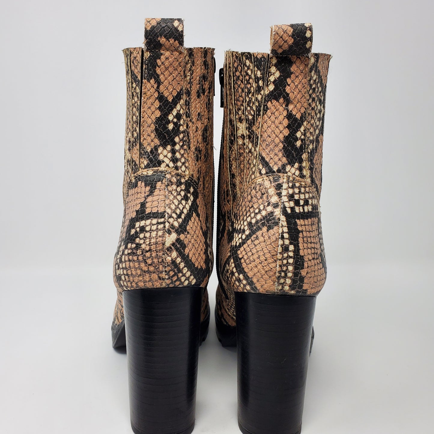 Steve Madden Womens Snake Print Block High heel Lace up Combat boots Size 10M