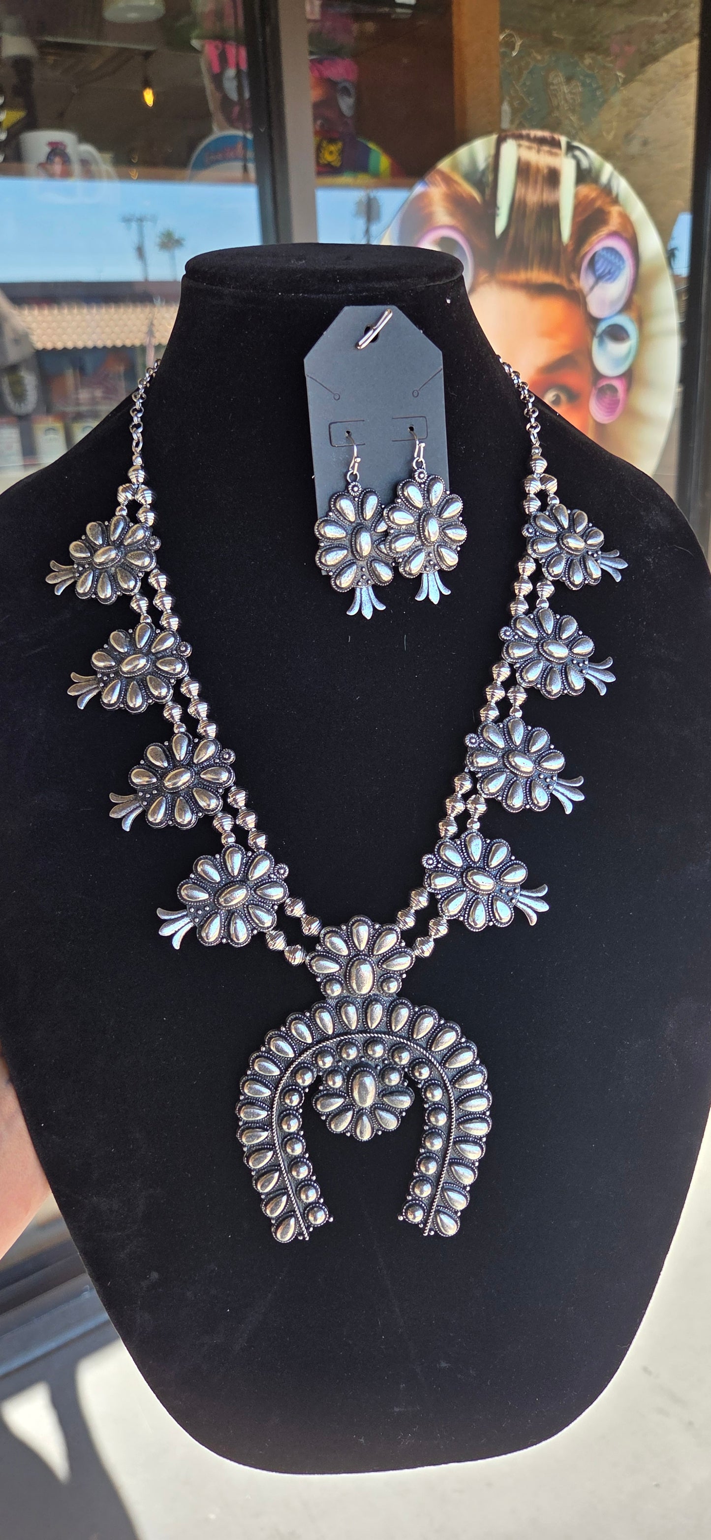 Southwestern Style Necklace with matching earrings