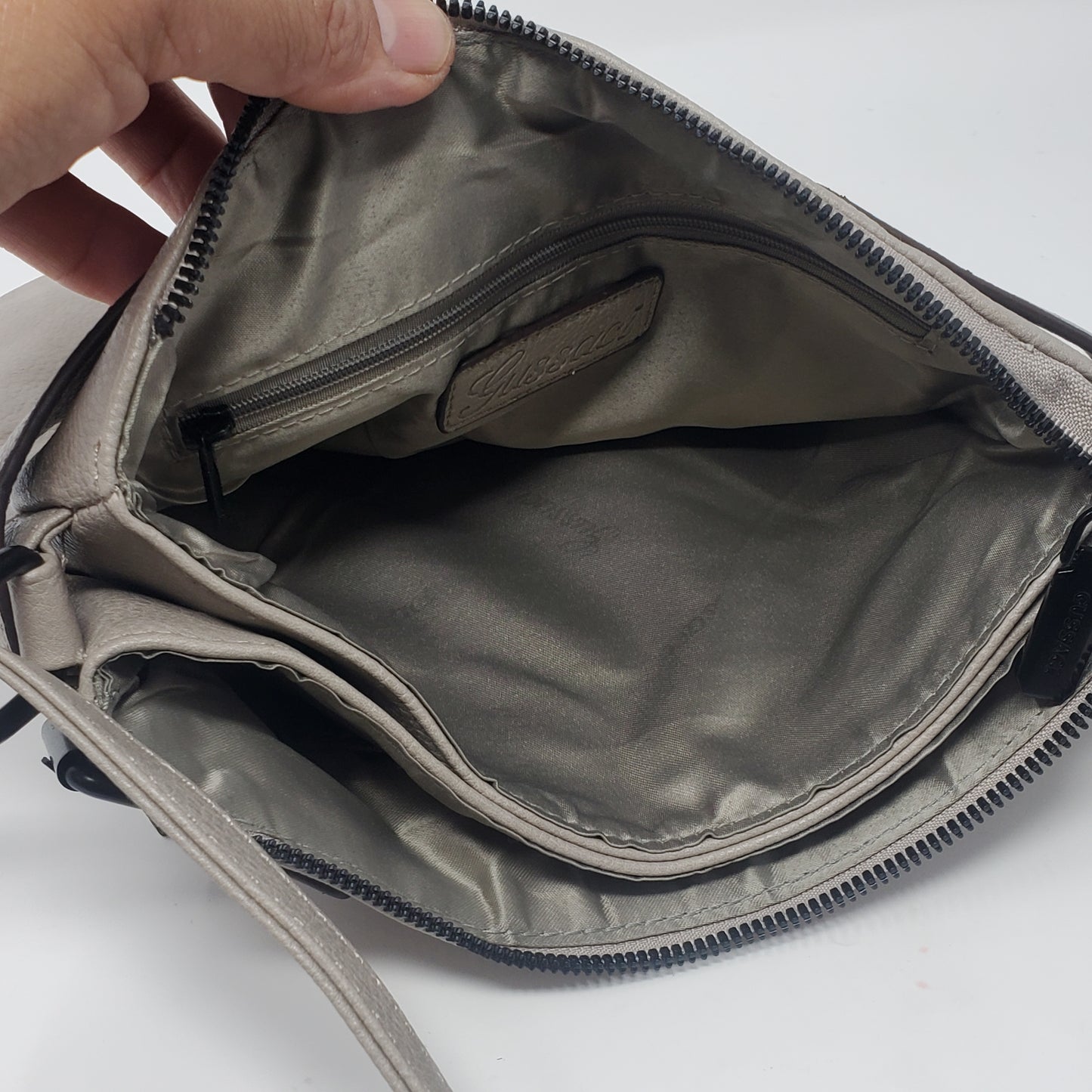 Gussaci Crossbody Purse pleather material