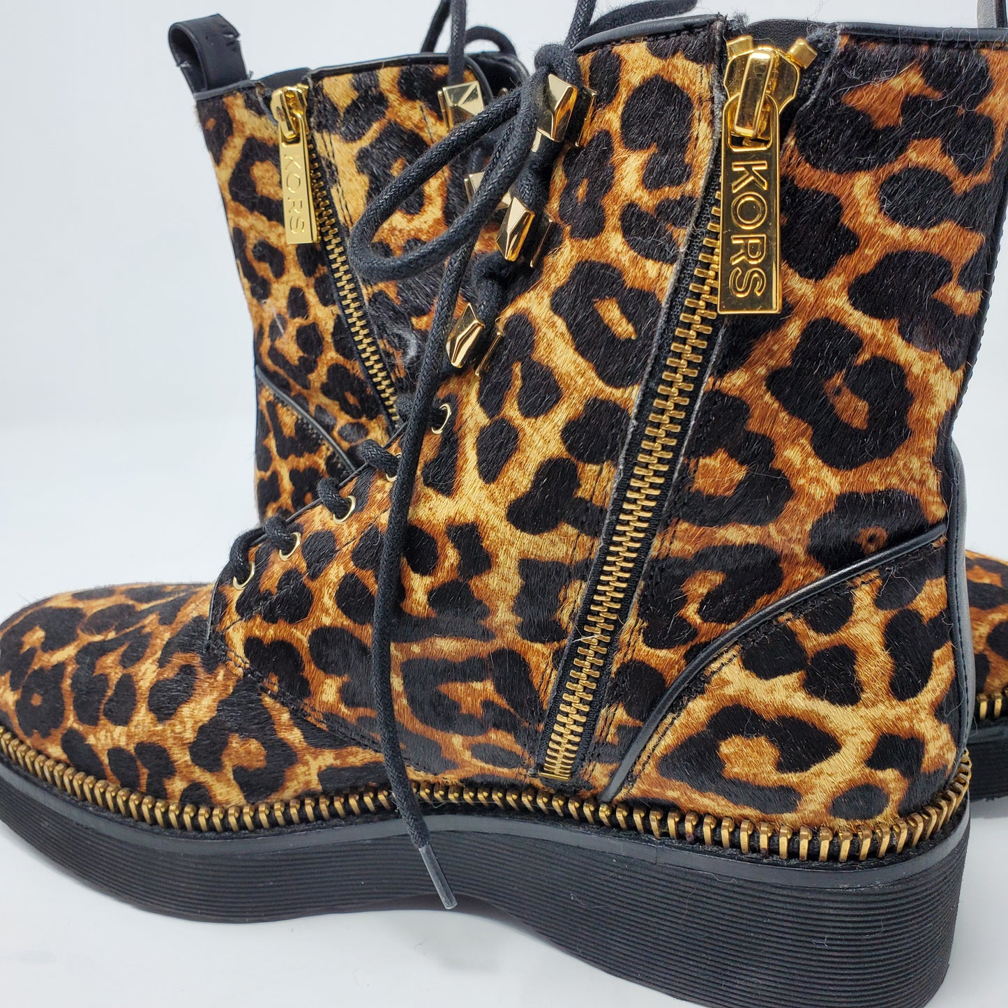 Michael Kors Faux fur leopard print boots women's Size  7.5