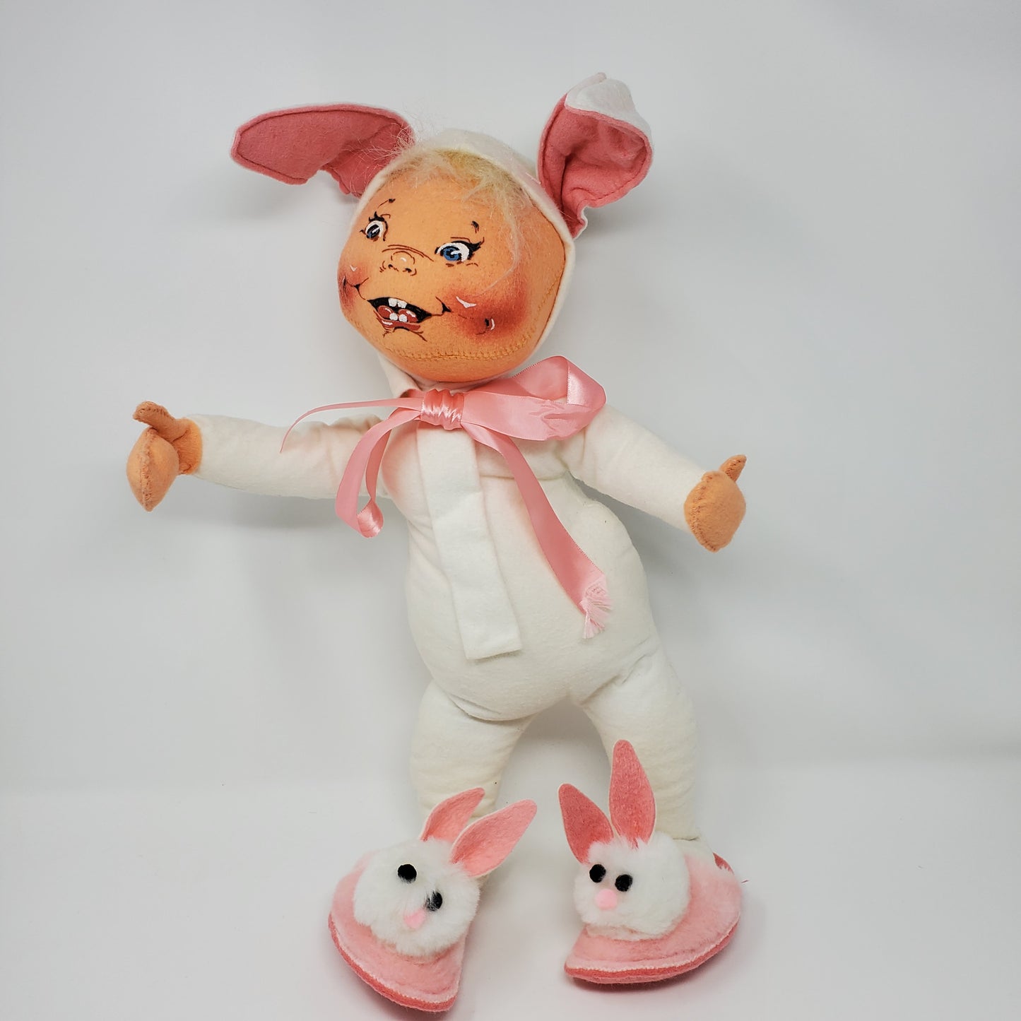 Annalee Easter Bunny Kid 16" tall 1991 Vintage Collectors Doll