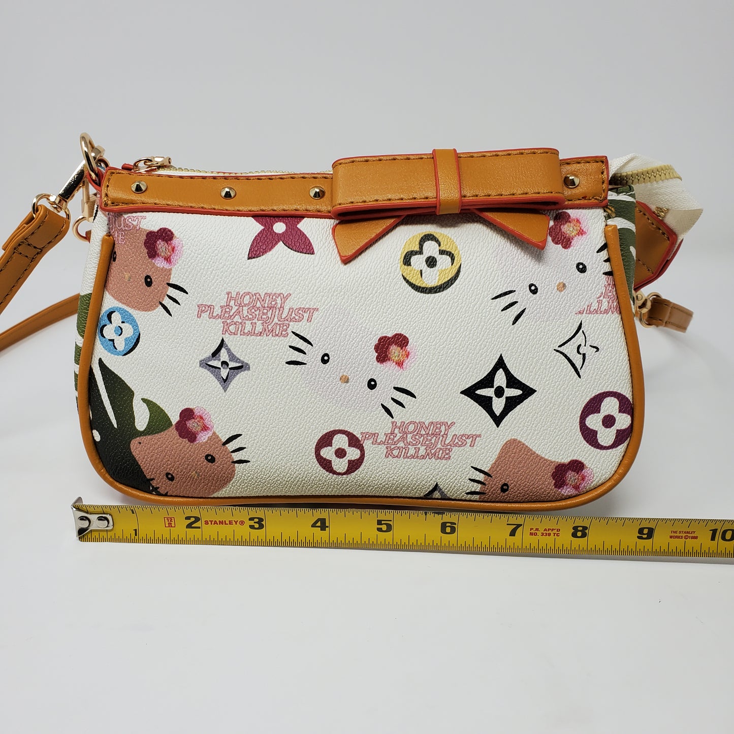 Hello Kitty Purse