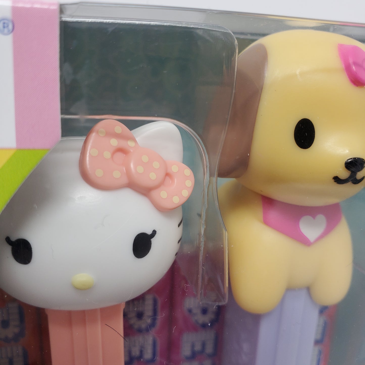 Hello  Kitty PEZ Gift set Hello Kitty and Puppy 2023