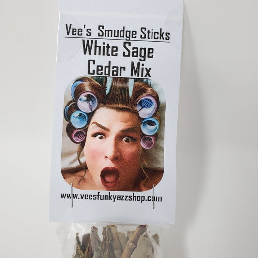 Vees "White Sage & Cedar" Mix 8" Smudge Stick