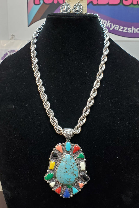 Colorful Pendant Necklace w earrings