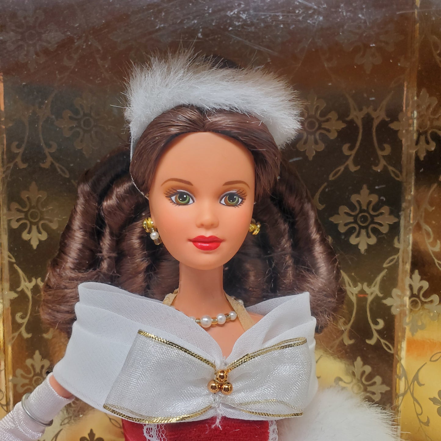 Beauty and the Beast Winter Dreams Bell Barbie doll K B Toys Original