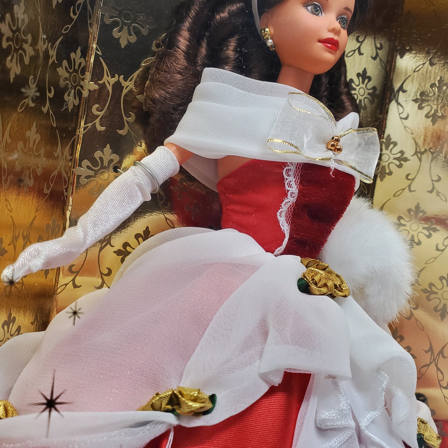 Beauty and the Beast Winter Dreams Bell Barbie doll K B Toys Original