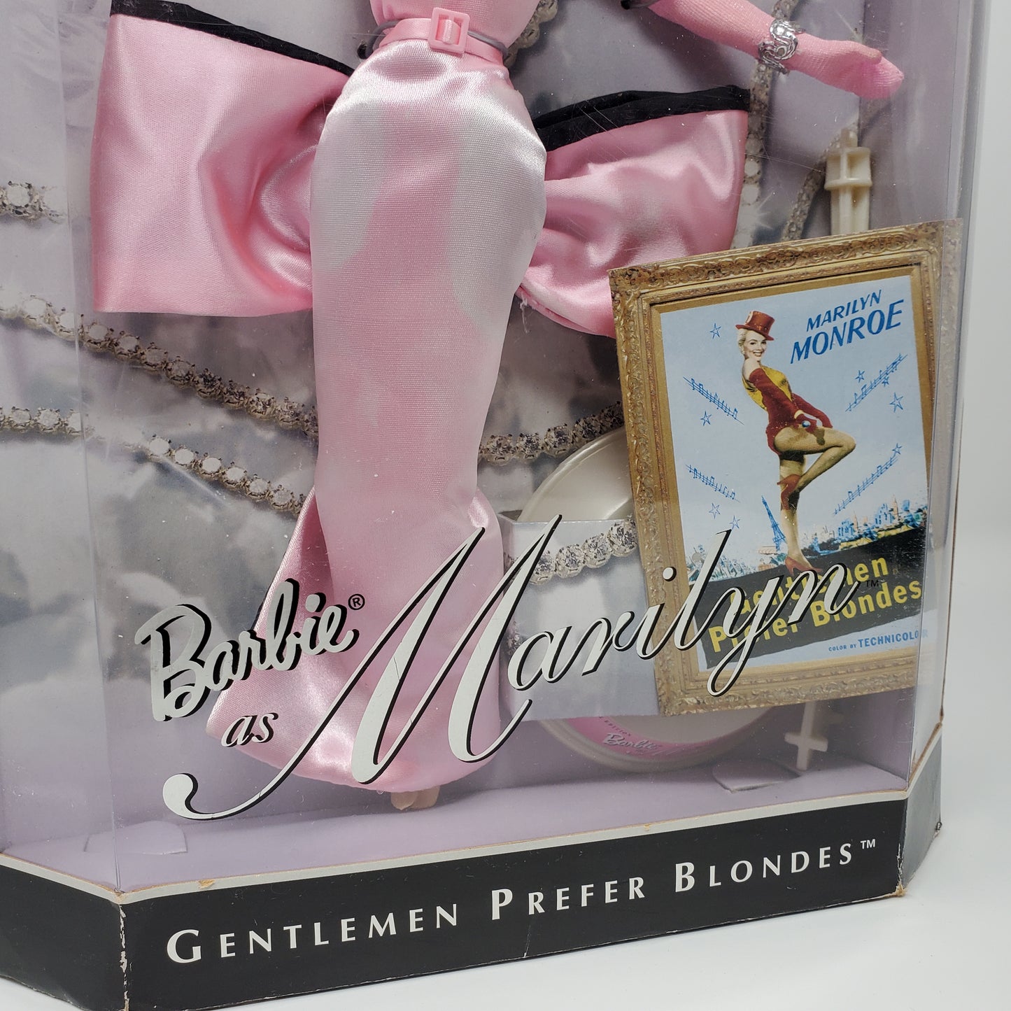 Barbie as Marilyn Monroe "Gentlemen Prefer Blondes" Hollywood Legends Collections Collector Edition 1997