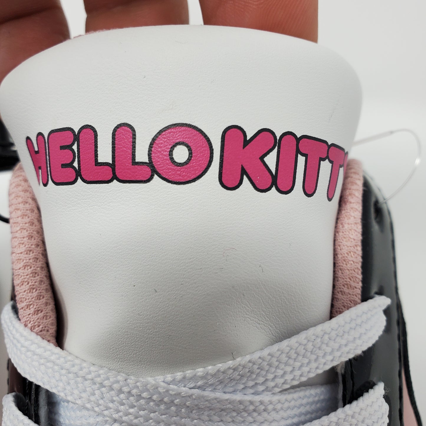 Hello Kitty Womens Sneaker by Sanrio Size 11  NWT