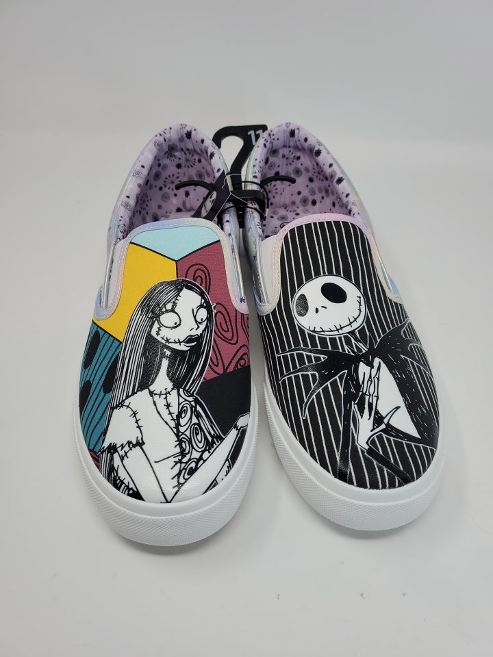 Nightmare Before Christmas Men's Canvas slip on shoe size 11