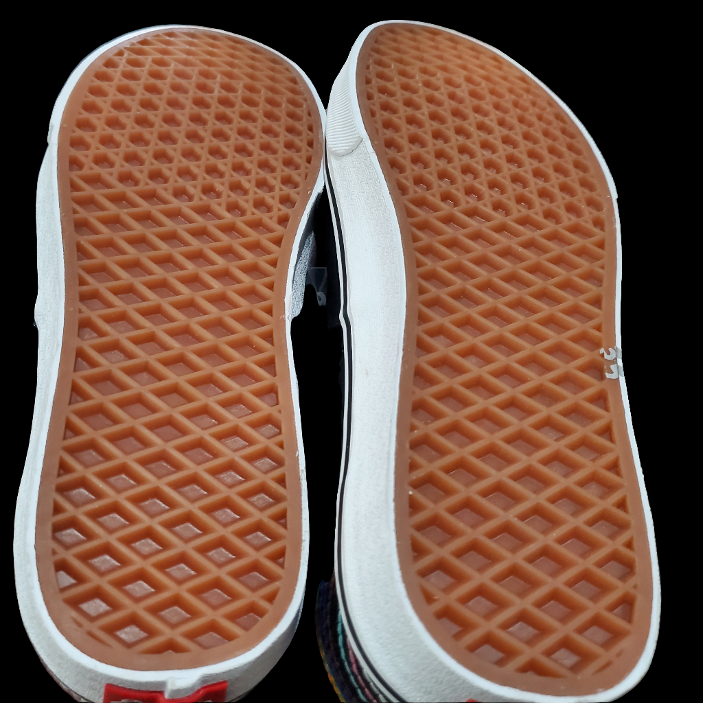 New Van's Pride Collection  Love is Love Shoe Men Size 10