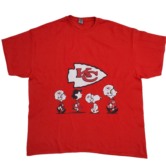 Vintage Kansas City Chiefs with Peanuts theme 2XL tshirt