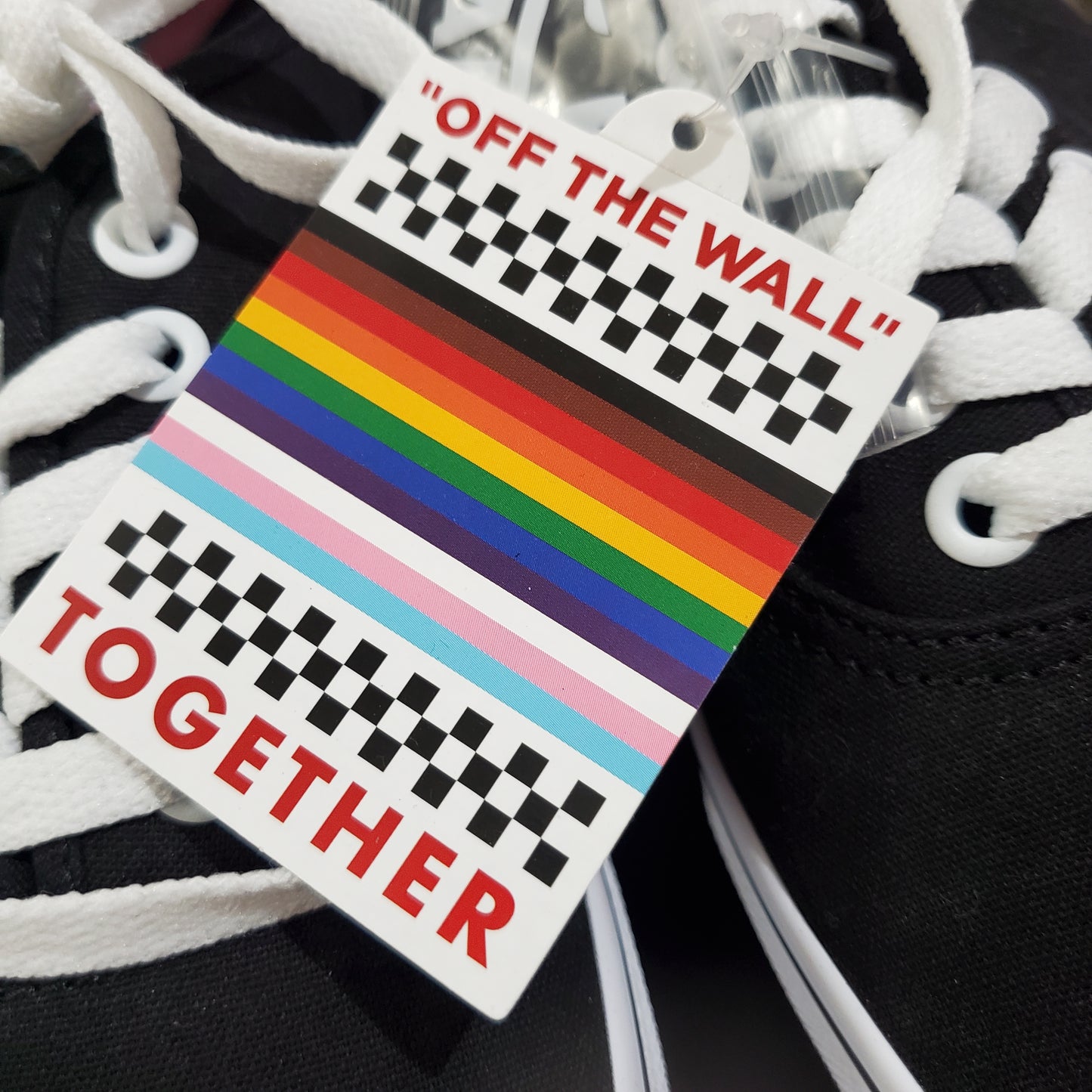 New Van's Pride Collection  Love is Love Shoe Men Size 10